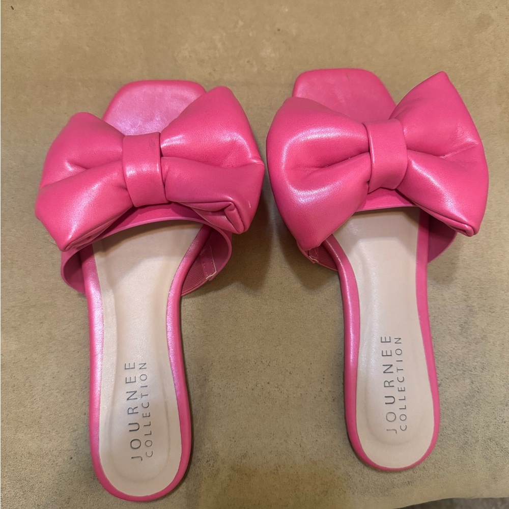 Journey collection sandals